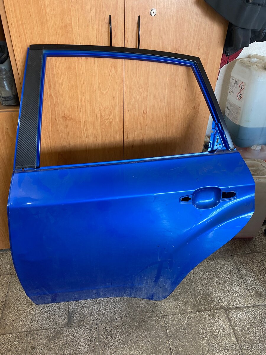 Subaru impreza wrx sti