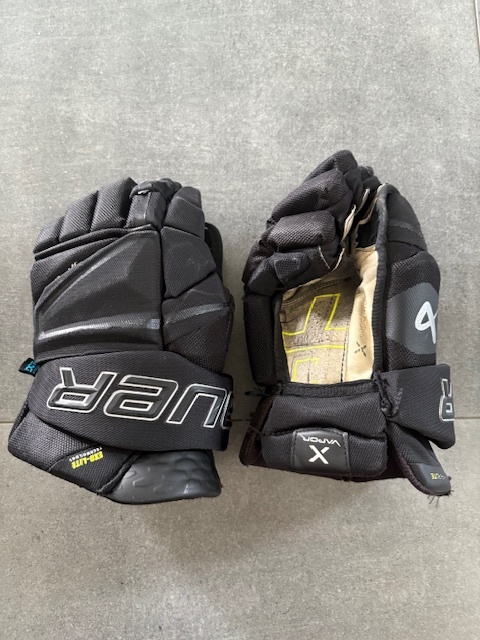 Prodám hokejové rukavice Bauer Vapor Hyperlite SR 14"