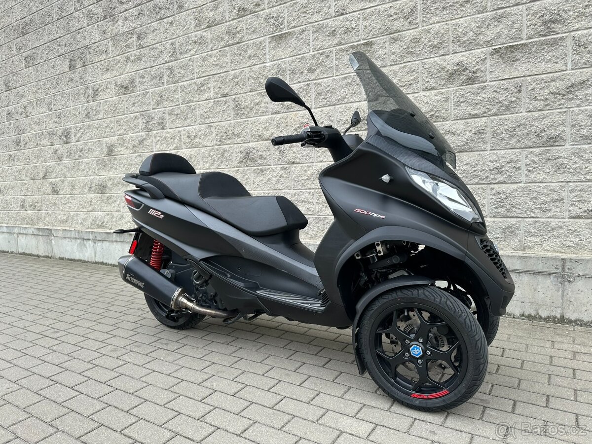 Piaggio MP3 500 HPE Advanced Sport Výfuk Akrapovič možná dop