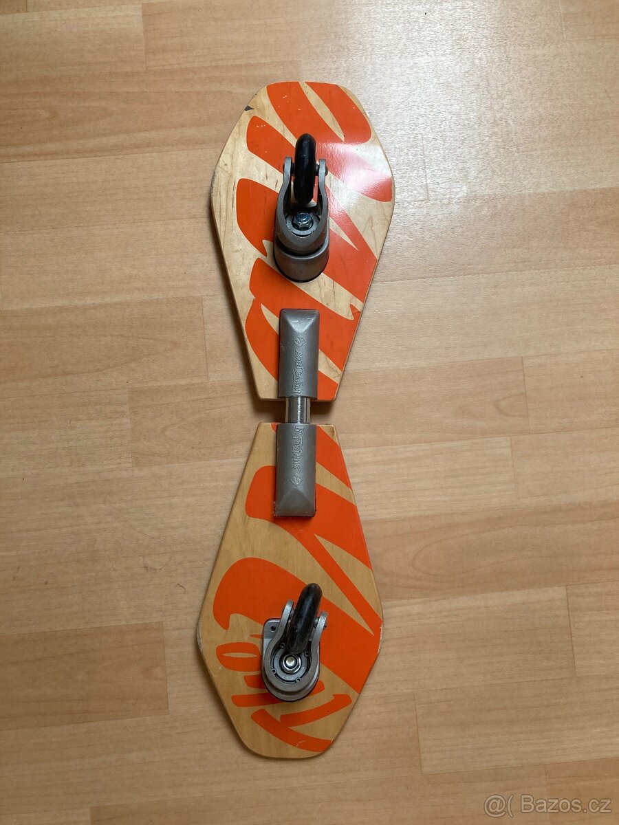 Dřevěný Waveboard Streetsurfing