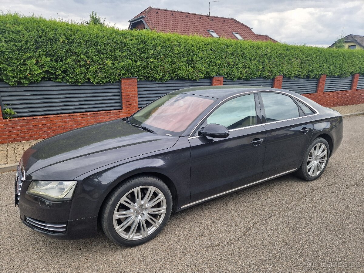 Audi A8 4.2 tdi quattro - původ ČR