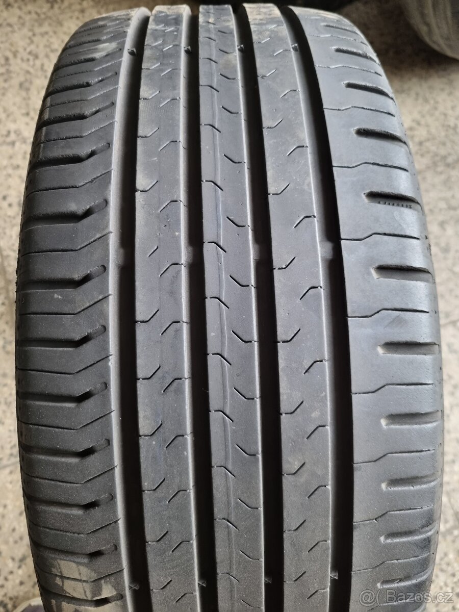 Letní pneumatiky Continental 215/45 R17