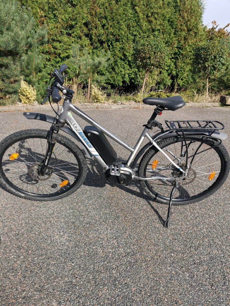 Dámské elektrokolo