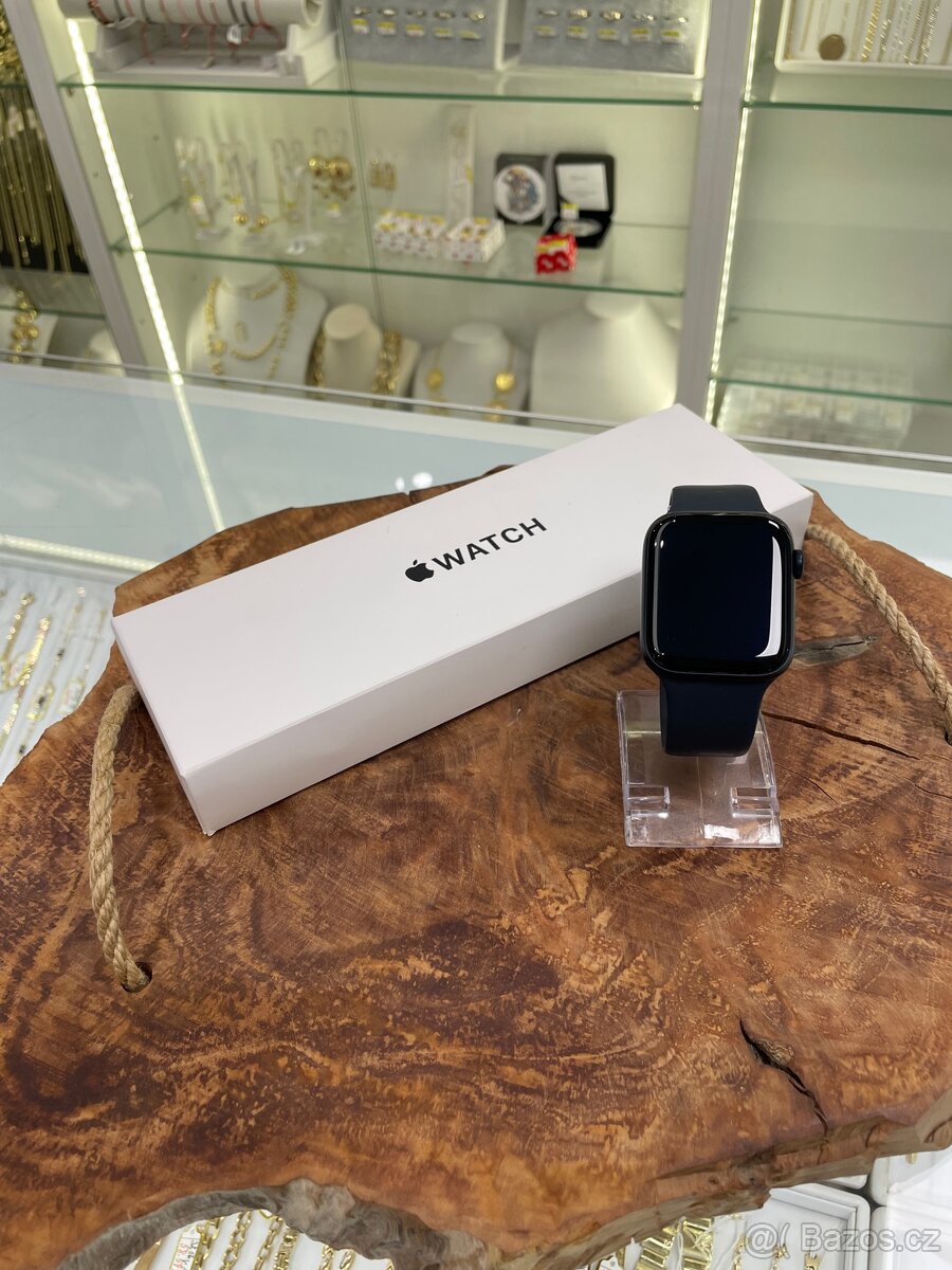 Apple Watch SE 44mm 2gen Záruka 7/27