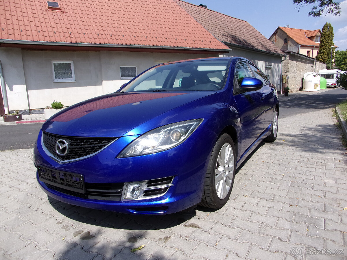 Mazda 6 lifback 2.0 i 16V,super výbava,krásný stav,1.majitel