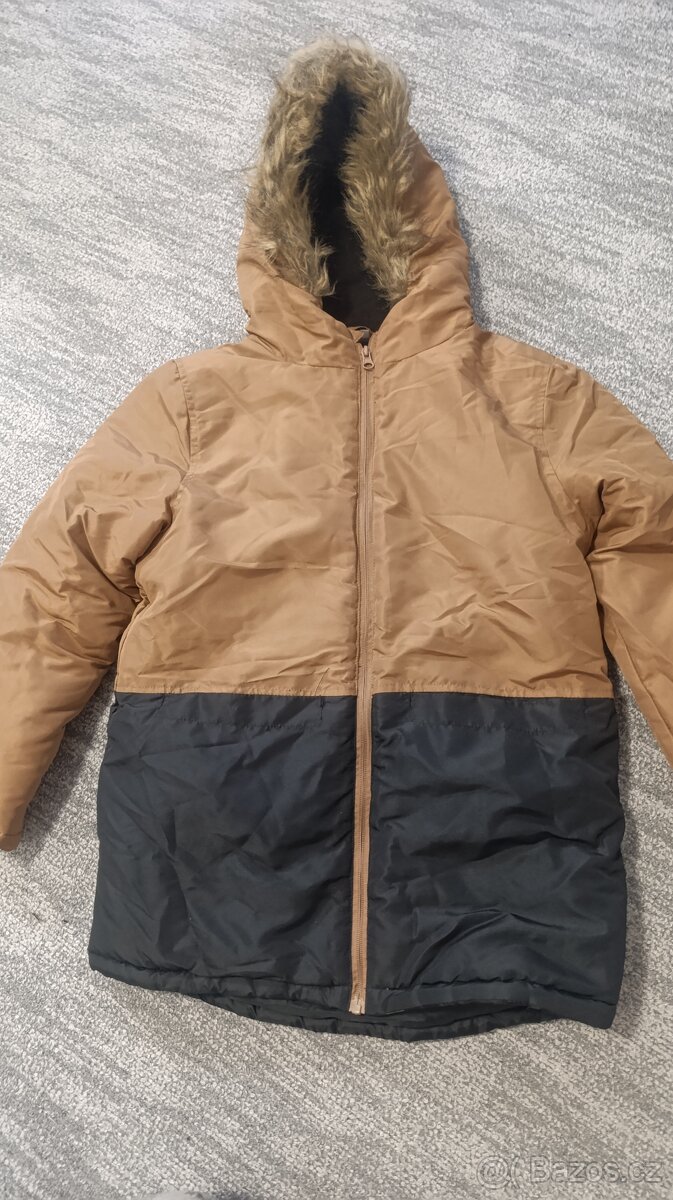 Chlapecká zimní bunda 152