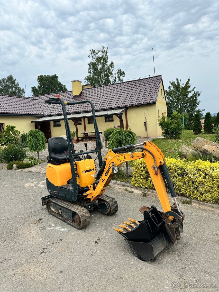 Minibagr Hyundai HX10a 2020 2x lzice 1 tuna