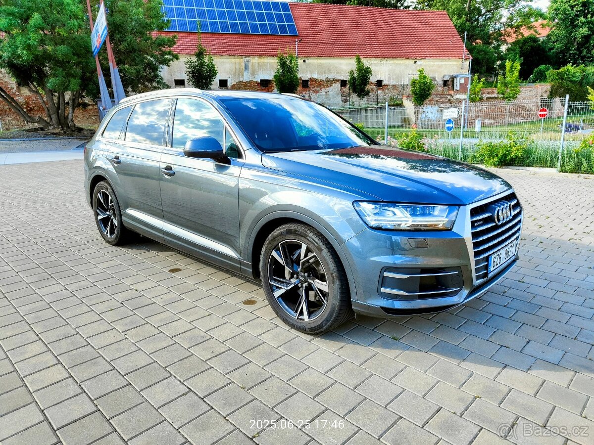 AUDI Q7 3.0 TDI S-Line 200kW Quattro - Luxusní SUV Původ ČR