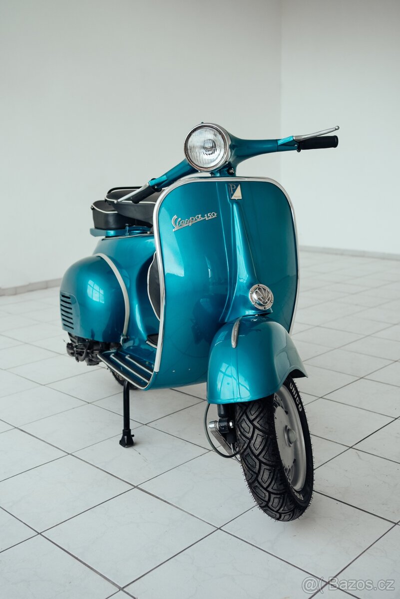Motorka Piaggio Vespa 150CC (1964)
