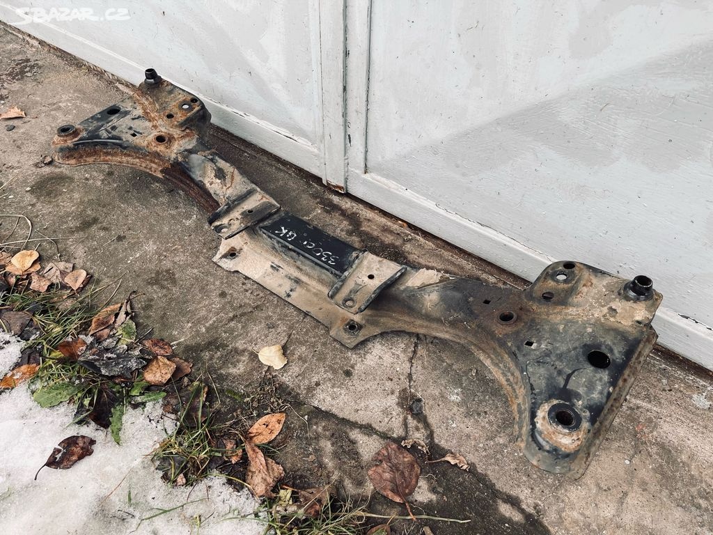‼️Nosník přední nápravy - BMW