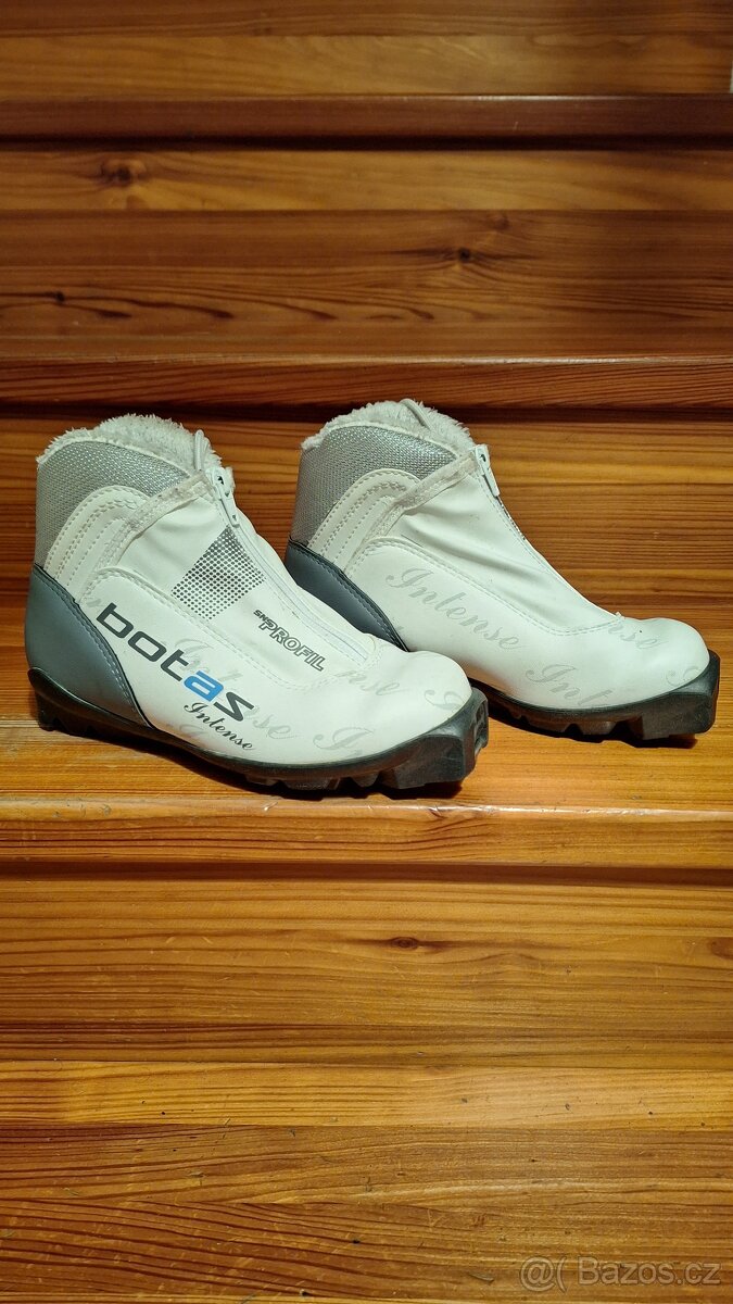 Dětské běžecké boty Botas Intense SNS