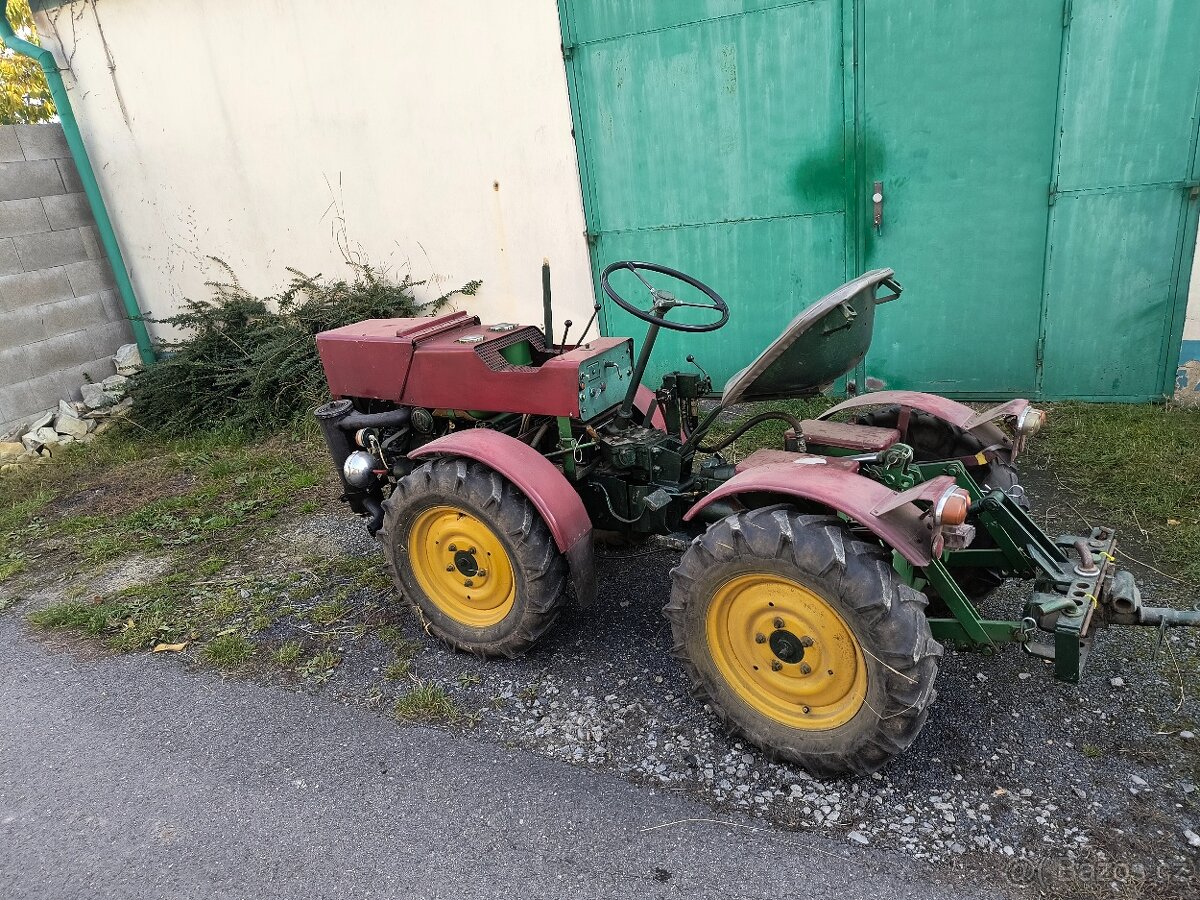 malotraktor Agrozet T-4k12, včetně příslušenství