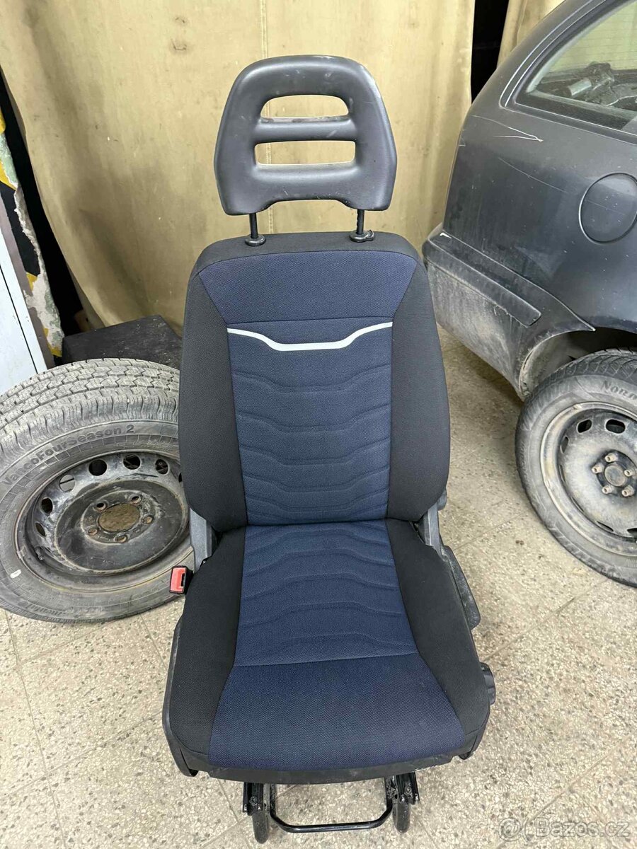 sedačka iveco daily