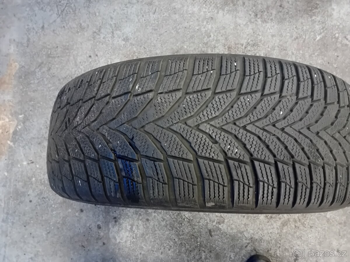 225/55/18,235/50/18,235/55/18 Zimní