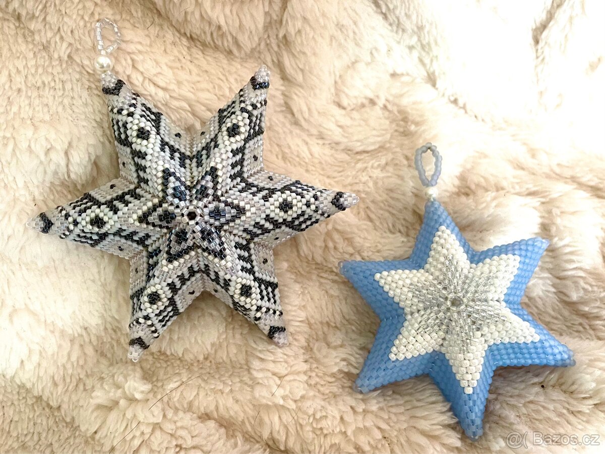 Sada 2 ks sklenenych ozdob na stromecek / 730,-