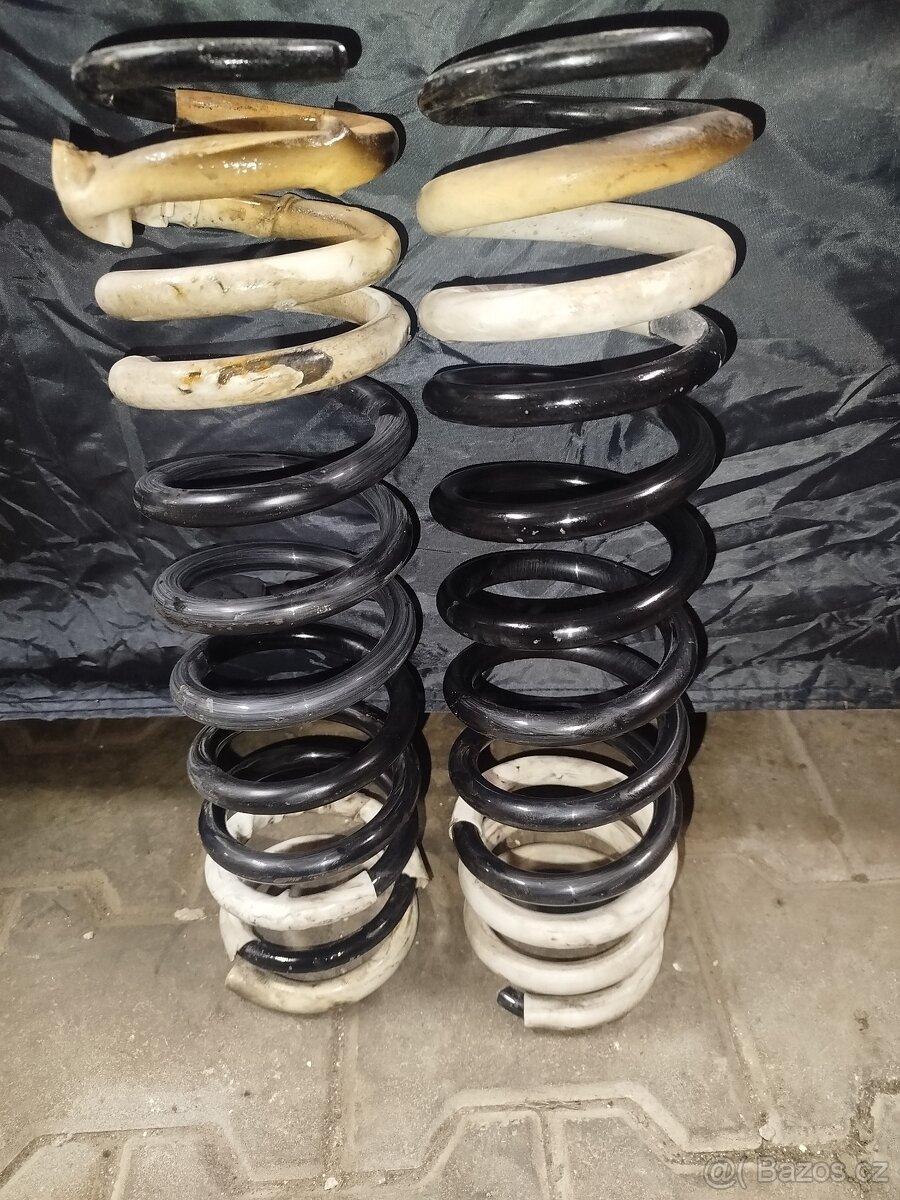 Pružiny Sachs na Ford Focus Mk2 kombi