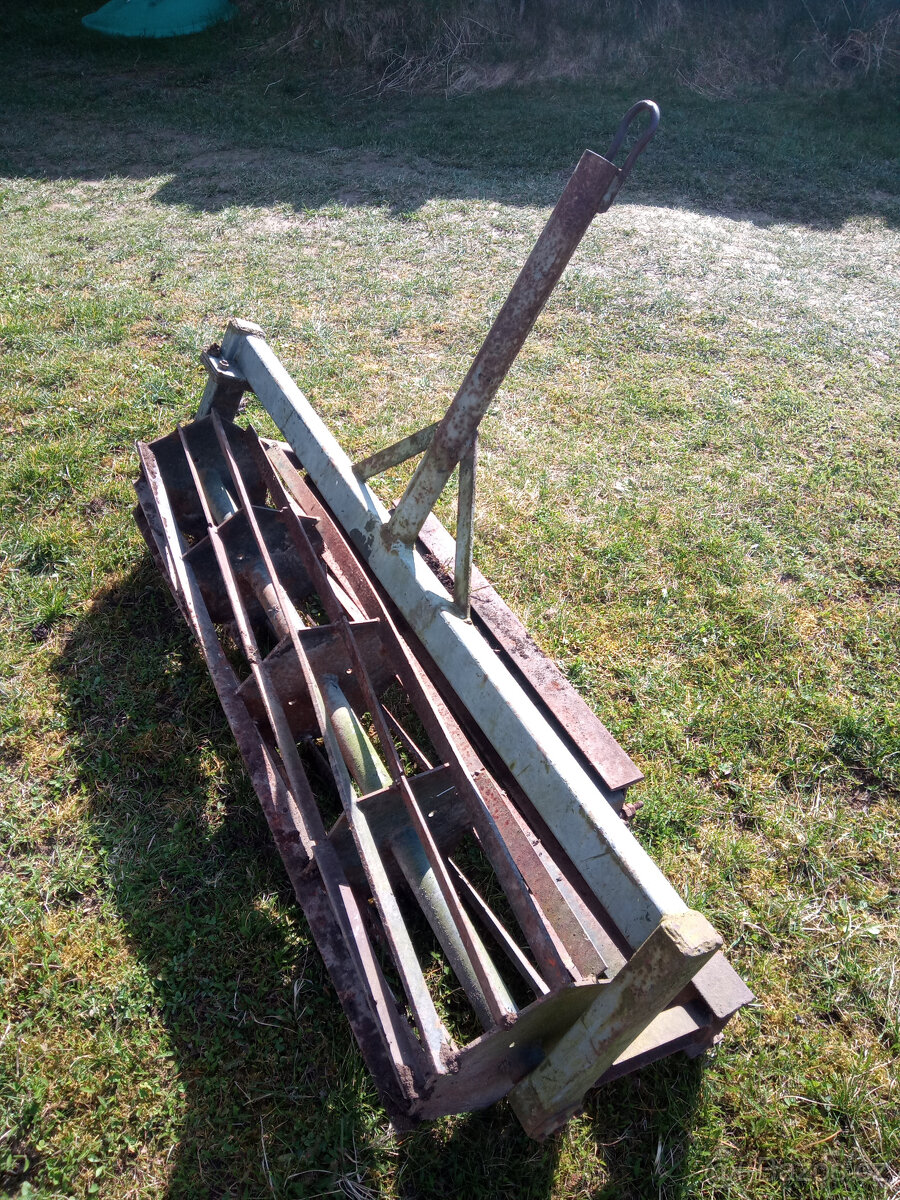 Strunový kultivátor 120 cm