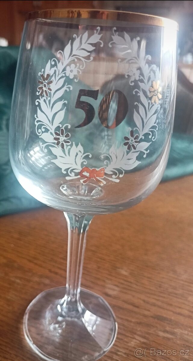 Výroční sklenice