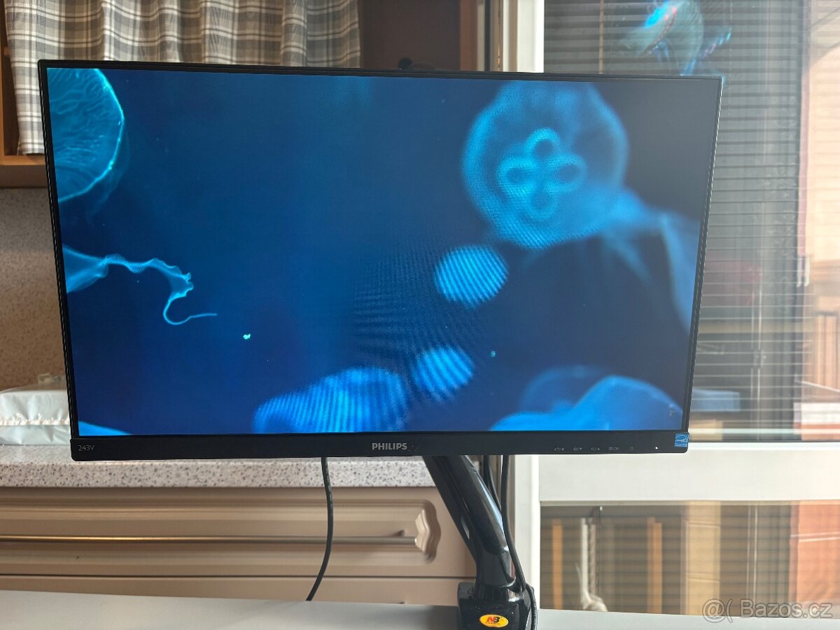 Monitor (Philips 24 palců) + držák na stůl