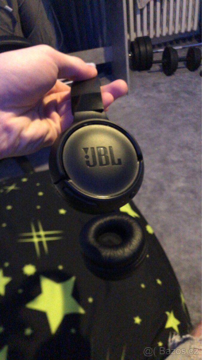 Sluchatka JBL