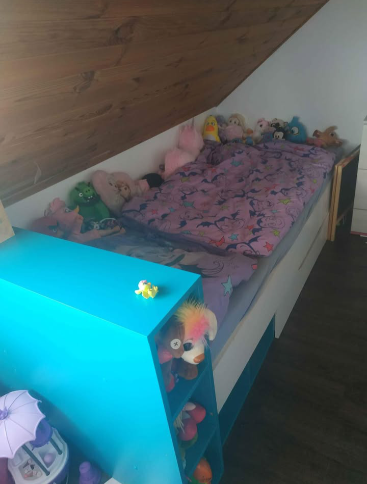 Dětská postel Spěchá Sleva