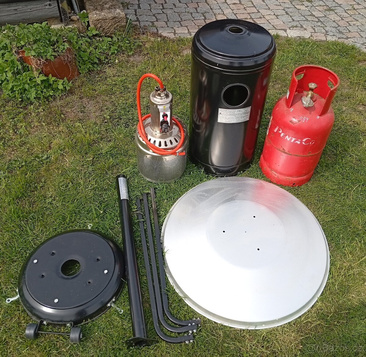 Nove zahradni topidlo ohrivadlo plynove a plna bomba 10kg