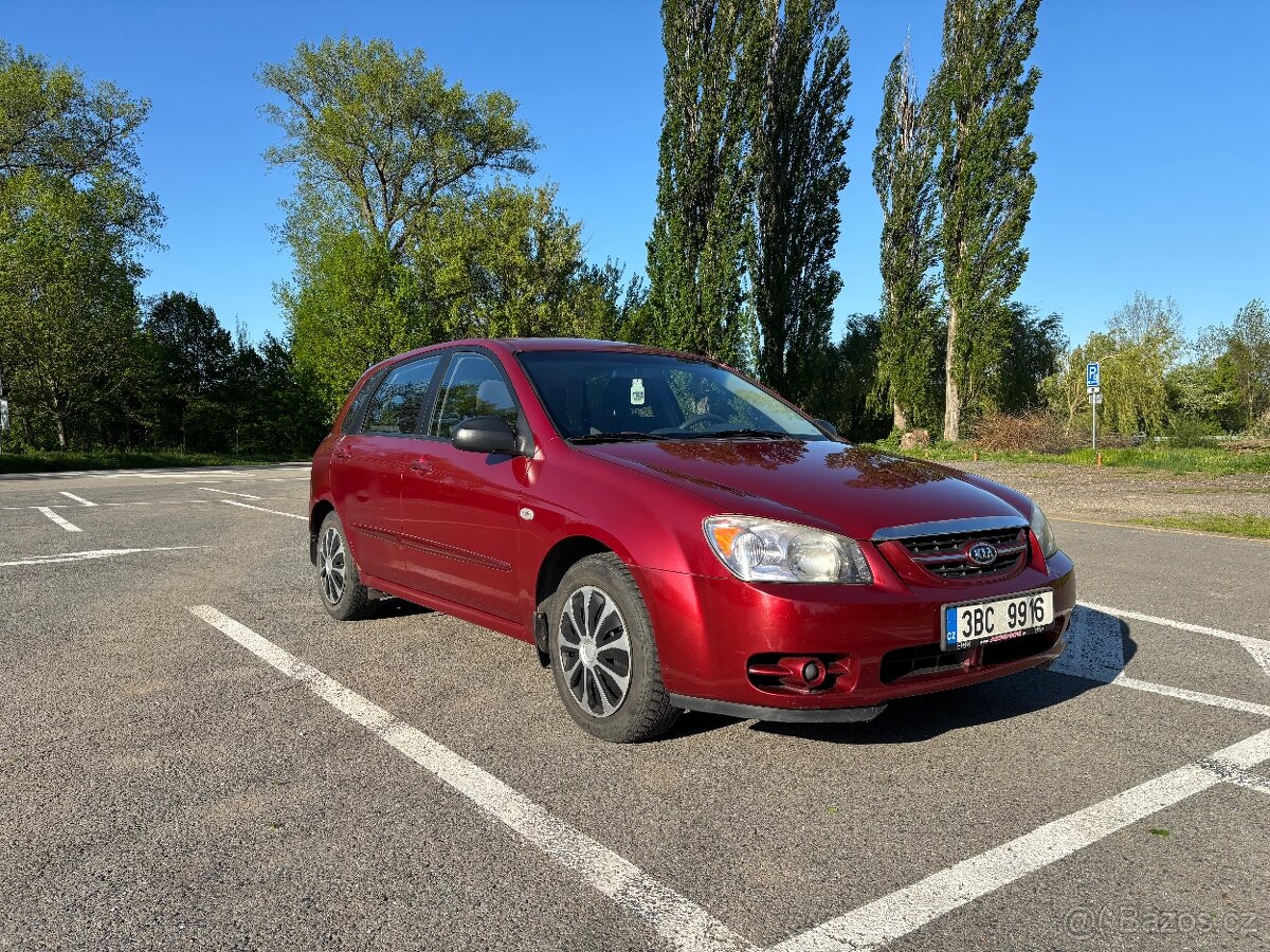 KIA CERATO 2006