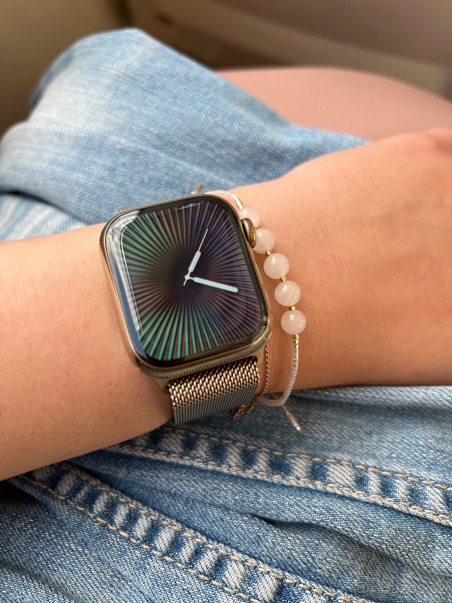 Apple Watch series 9 nerezová ocel gold zlaté zlatá 41mm