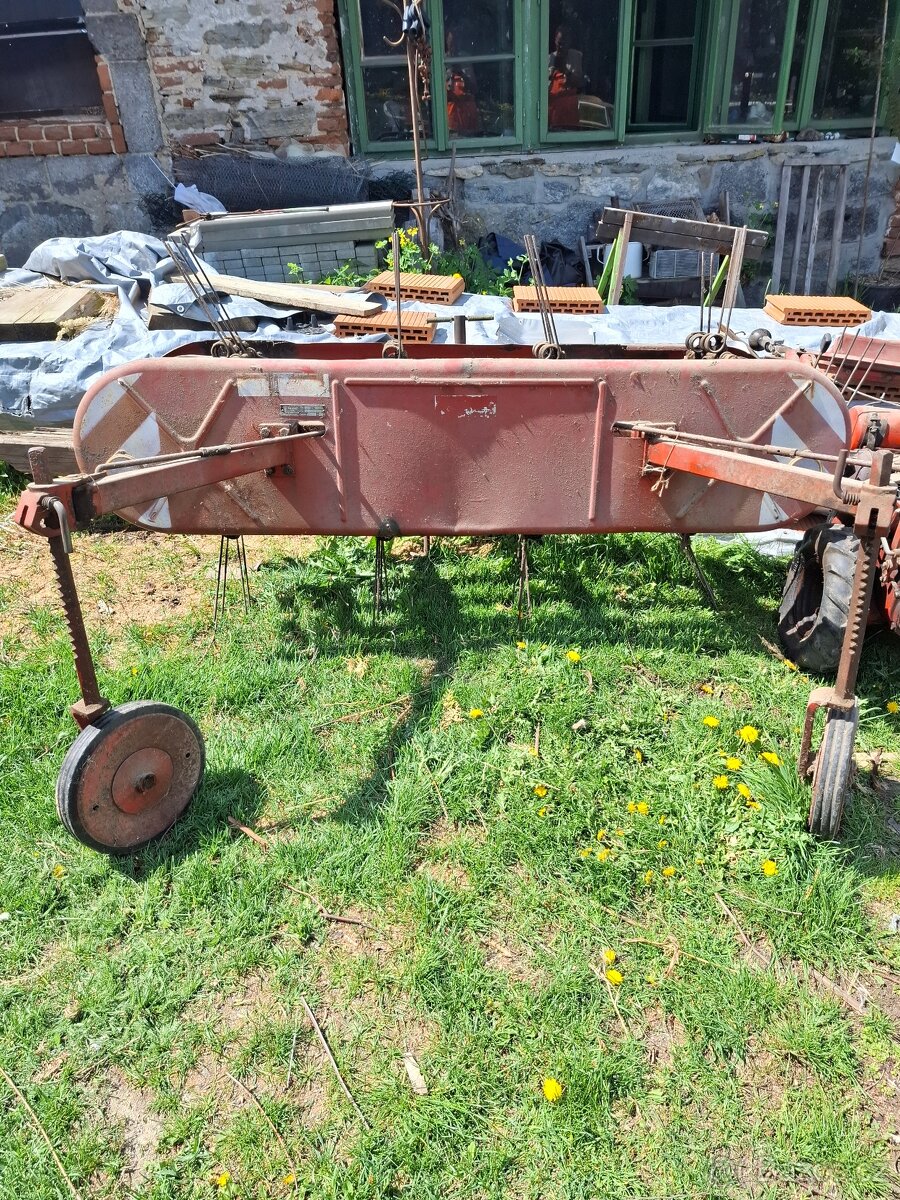 Mf sekačka 70