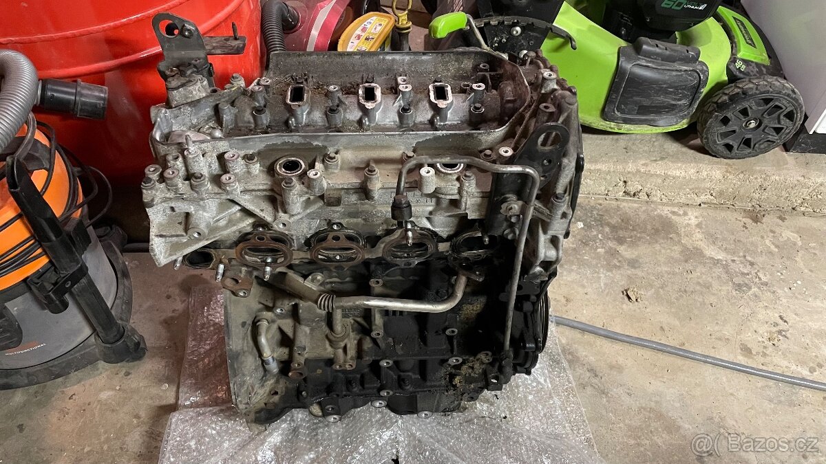 Motor Renault Trafic na ND