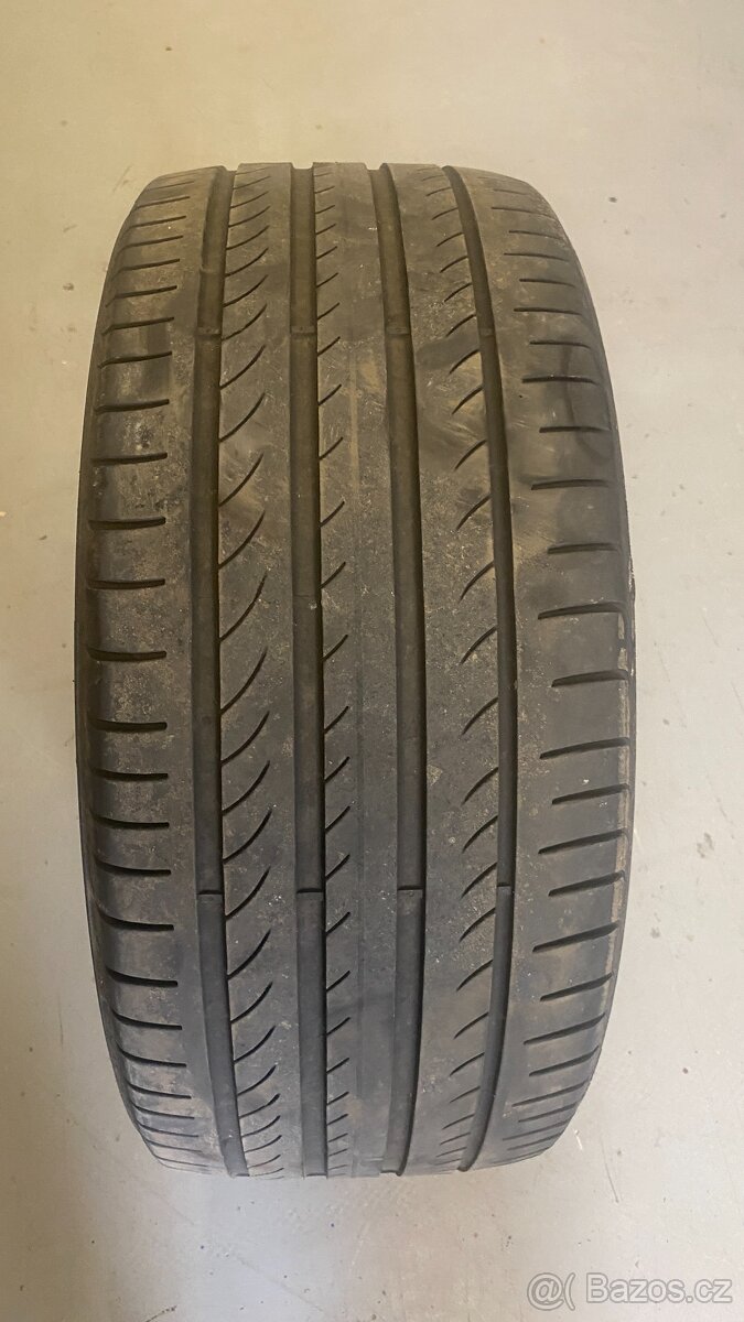 Pirelli Powergy 225/35 R19 88Y