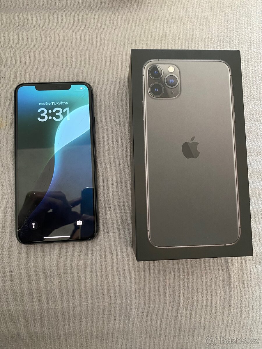 iPhone 11 Pro Max 64 GB - Top stav