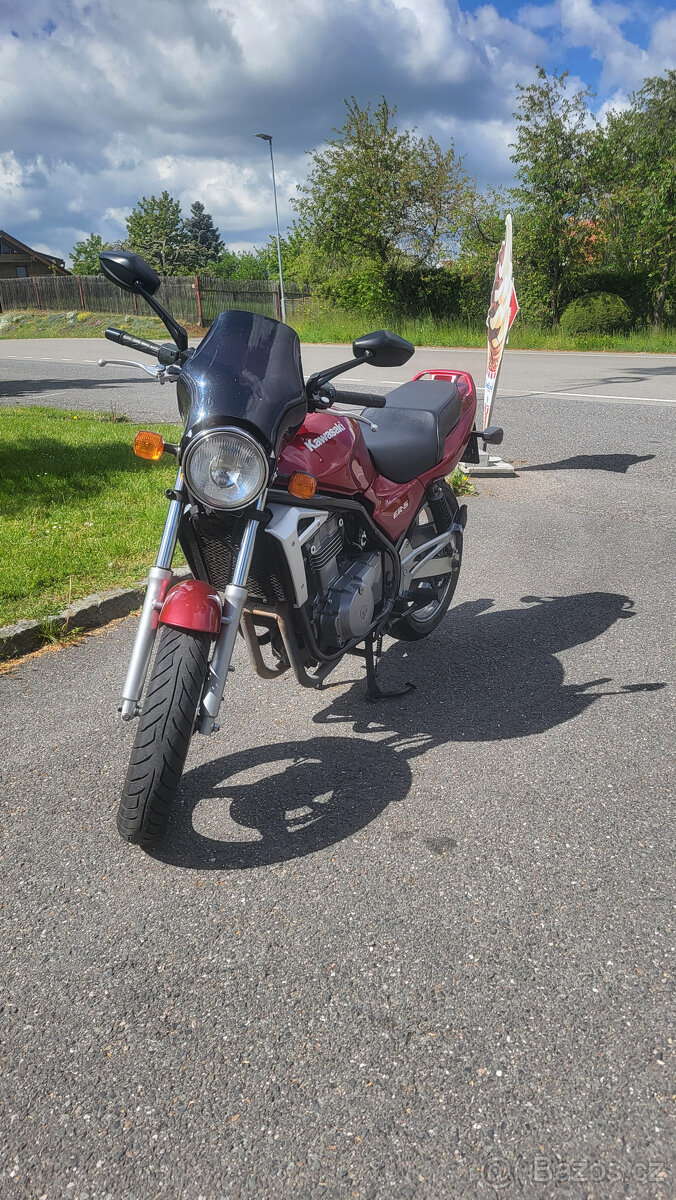 Kawasaki ER 5