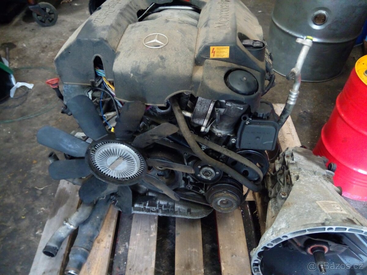 Motor Mercedes-Benz W210 2.8 V6