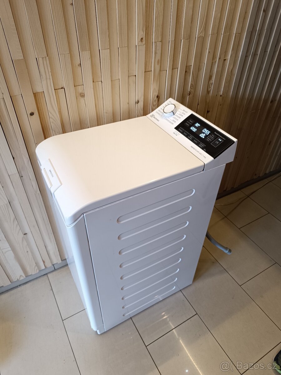 2,5 roku stará Pračka Electrolux na 6 kg