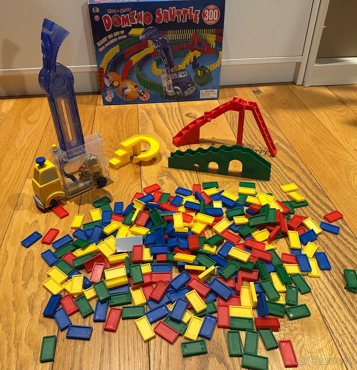 Domino Shuttle