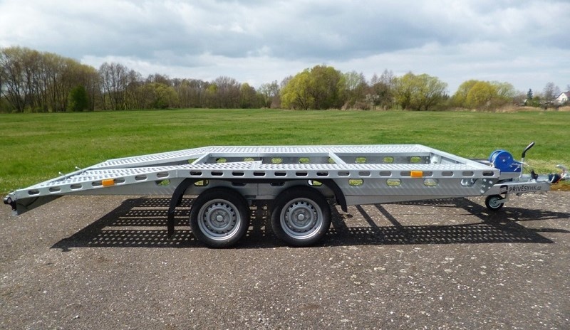 VDI 2700 PROFI autopřepravník 410x195 cm, 2700 kg, 130 km/h