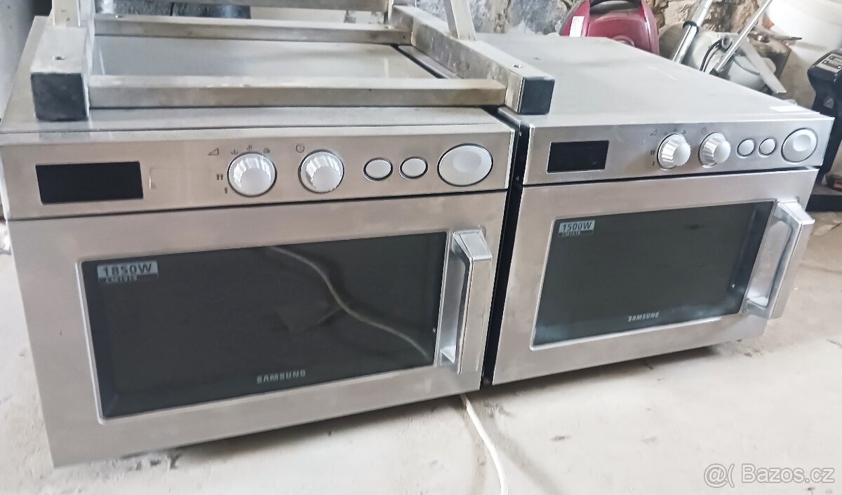 Profesionální mikrovlnné trouby SAMSUNG CM-1519 a 1919