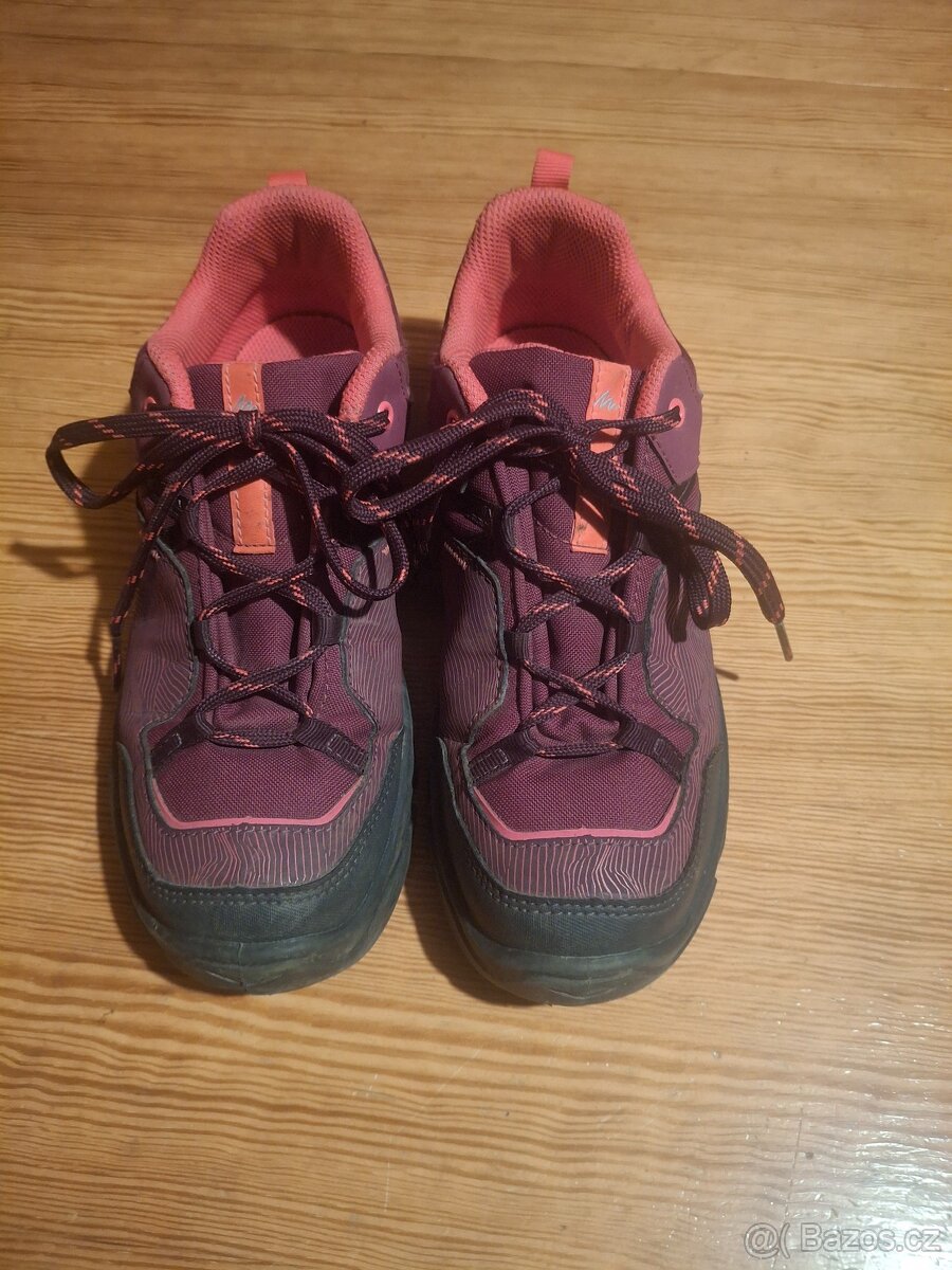 Obuv Quechua vel.37