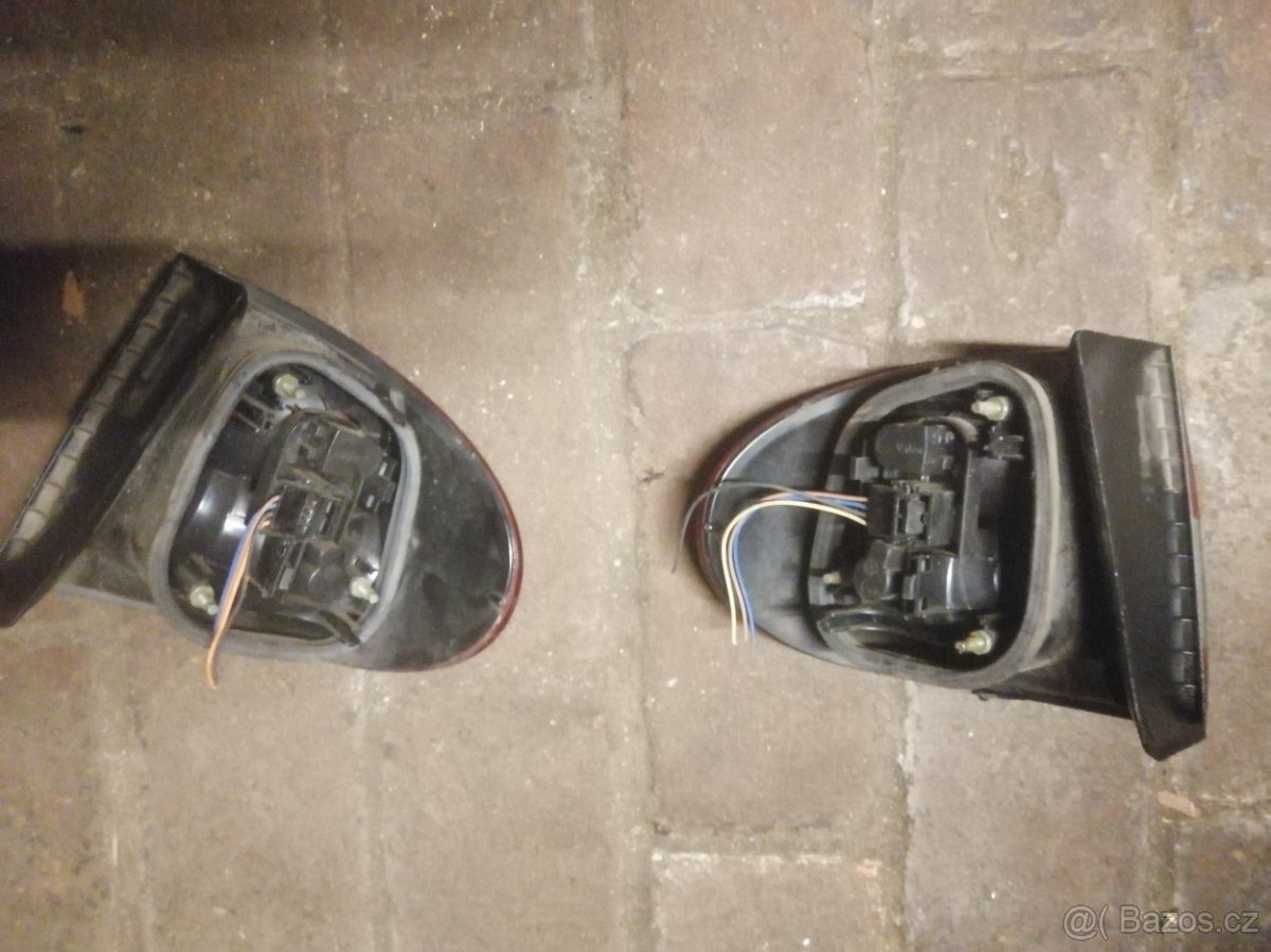 Zadní světla Renault megane classic