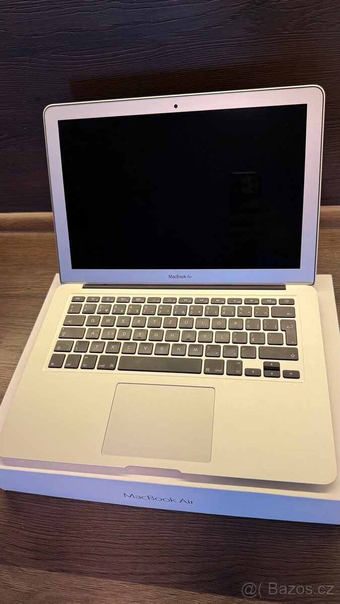 MacBook Air 13” 2017, i5 ,8GB