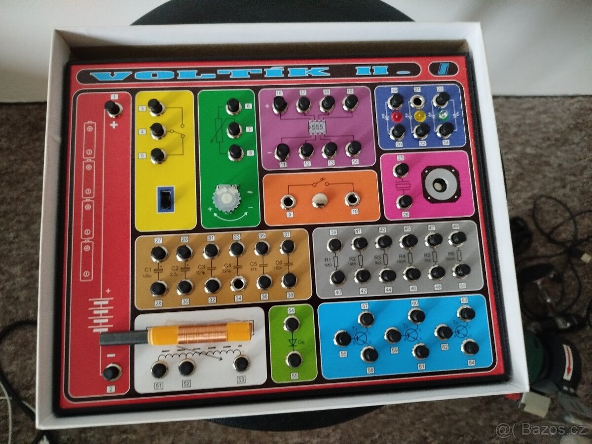 Stavebnice Voltík 2 pro malé elektroniky