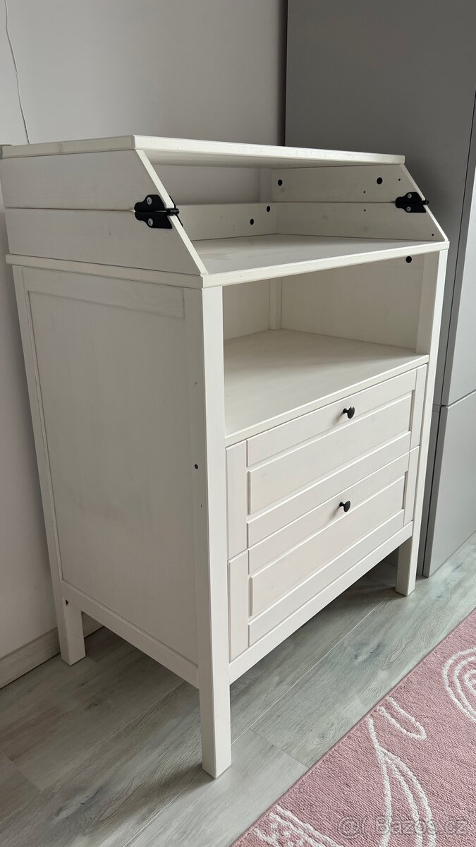 Přebalovací komoda Ikea