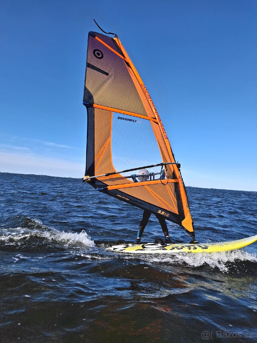 Windsurfing, windsup, wing.