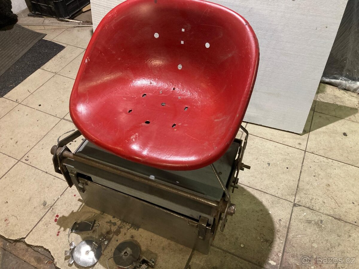 Zetor 25
