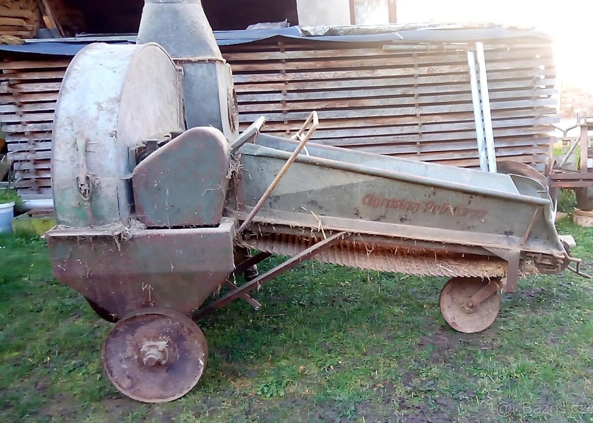 Řezačka slámy a sena