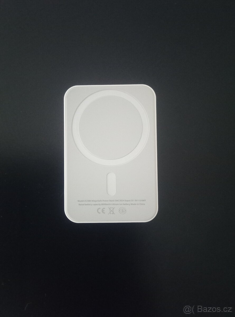 magnetická powerbanka 8000Ah