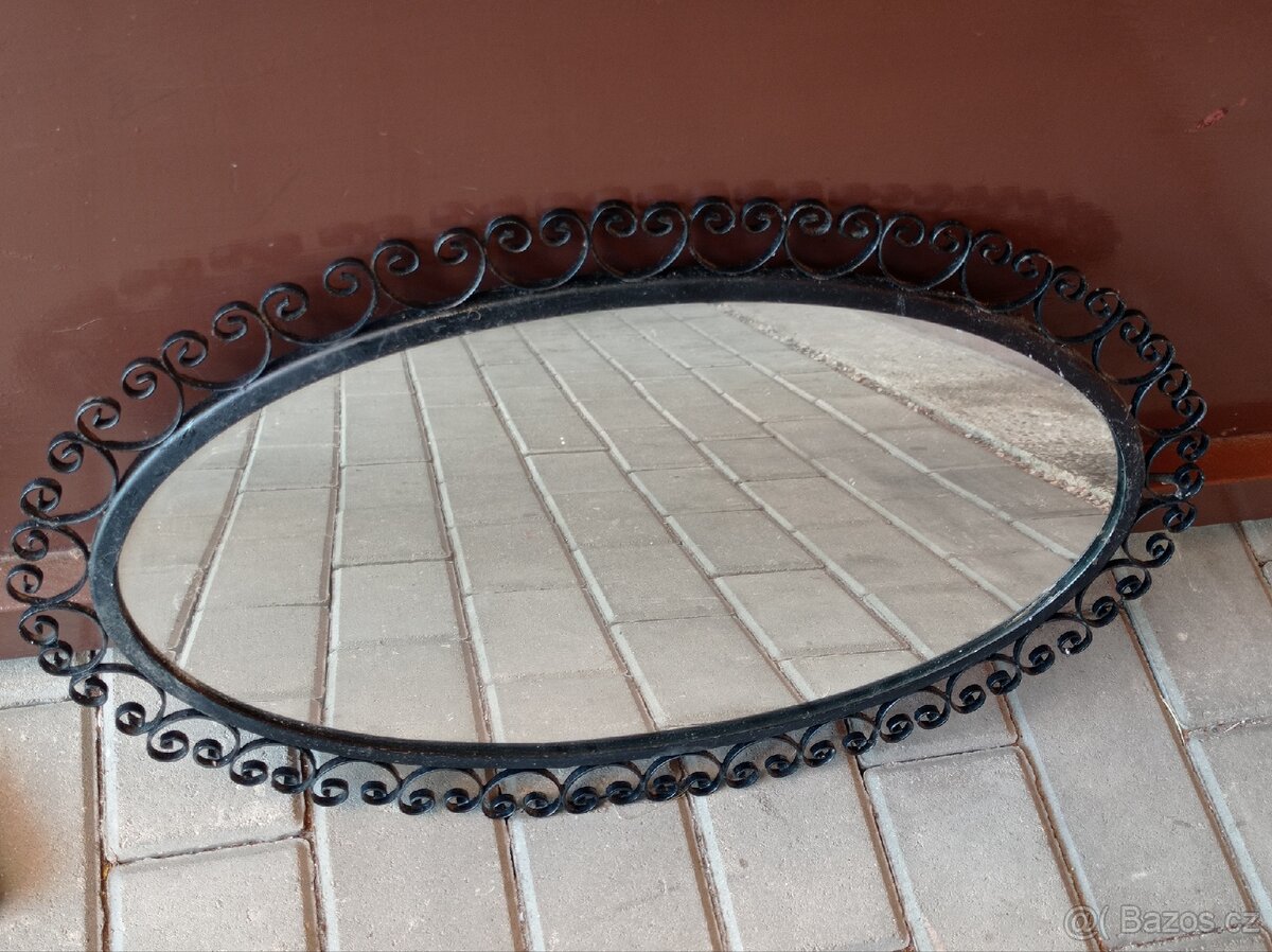 Retro kovové zrcadlo, kovový rám