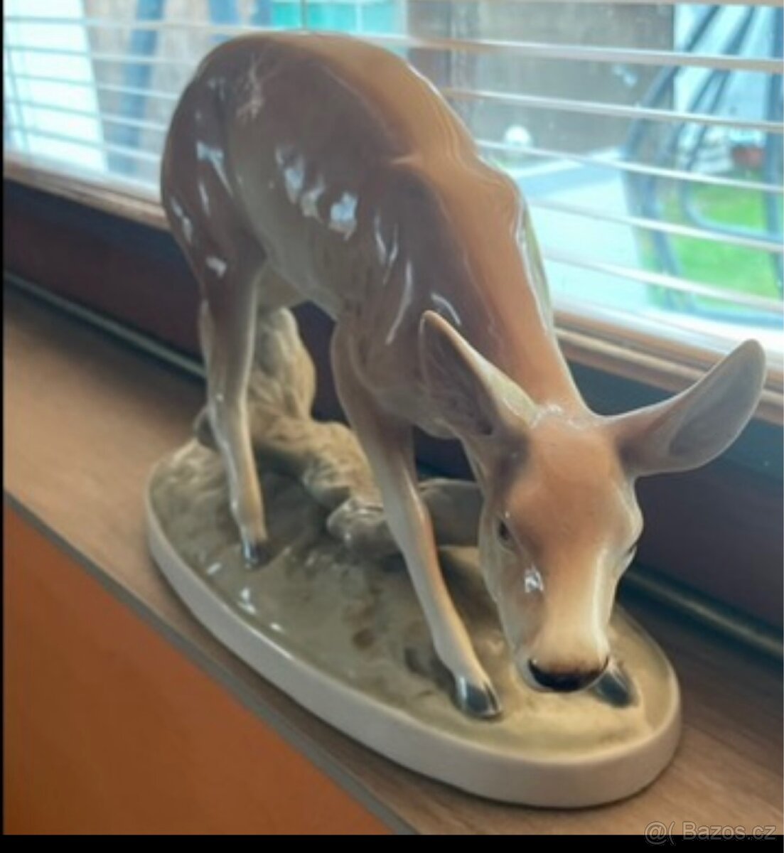 Porcelánová soška laně - mladé srnky