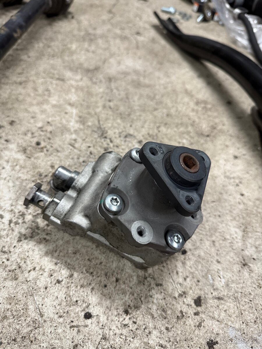 Servočerpadlo  bmw 2.0d n47